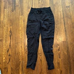 Lululemon pant